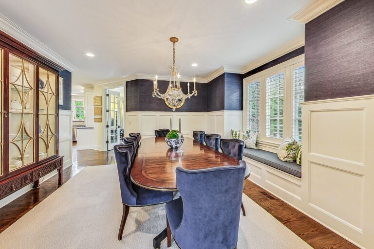 1465 Glenview Rd Glenview IL Dinning Room Vittoria