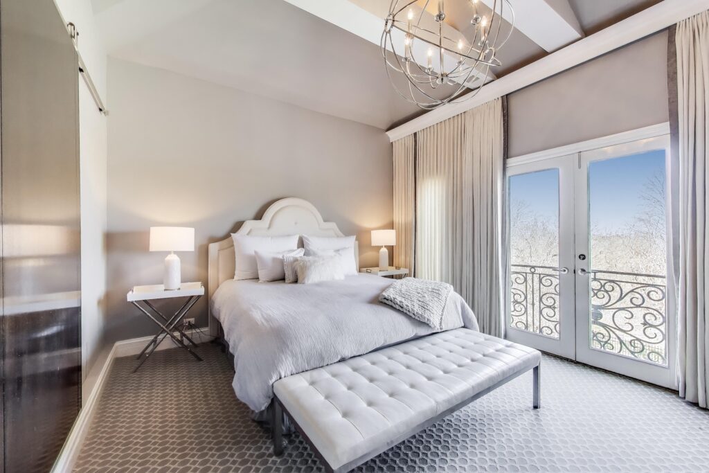 Bedroom of 1597 Monterey Drive Glenview Illinois