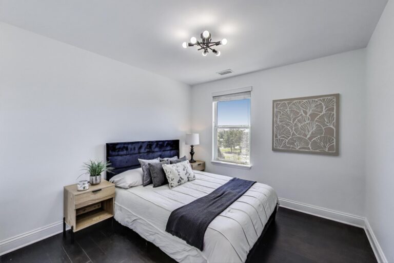 3061 Coral Lane Glenview IL Primary Bedroom