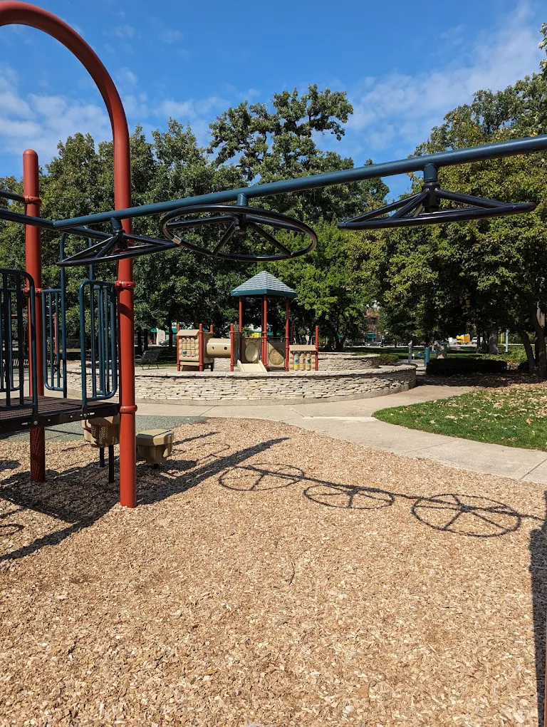 Village Green Park Northbrook Il